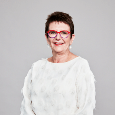 Julie James
